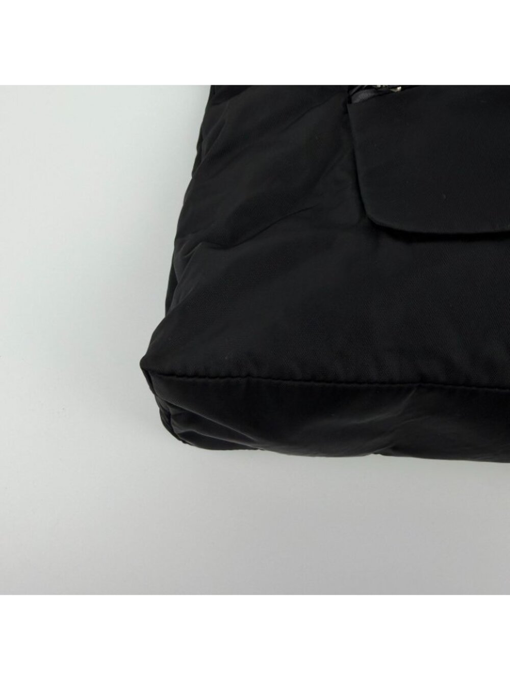 Prada Shoulder Bag Black Nylon Vintage - Picture 10 of 15
